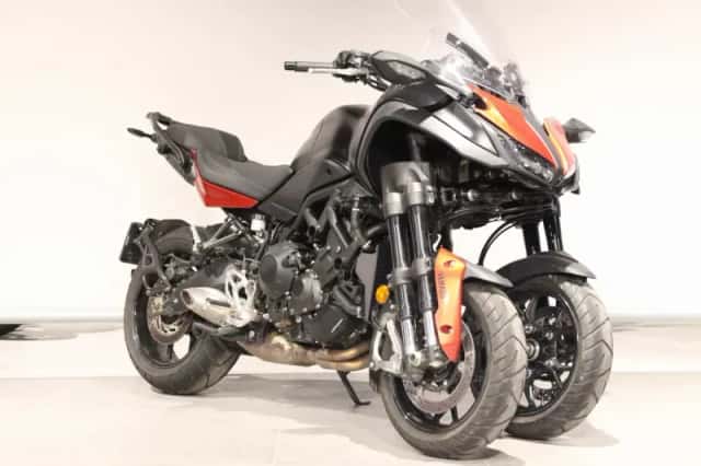 Yamaha Niken GT (2020) thumbnail 2