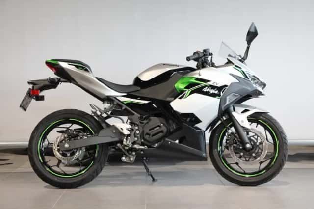 Kawasaki Ninja (2024) thumbnail 1