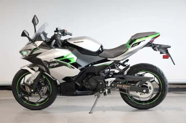 Kawasaki Ninja (2024) thumbnail 5