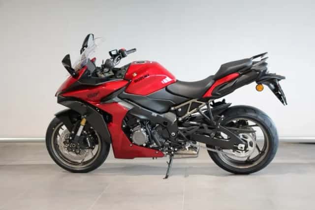 Suzuki GSX-S1000GT (2025) thumbnail 5