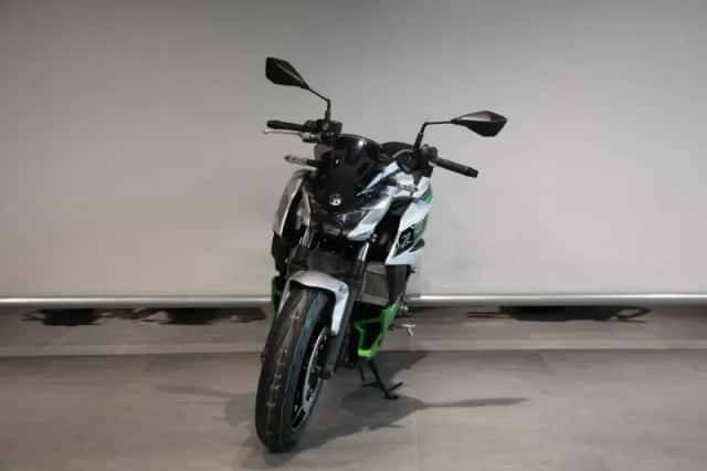 Kawasaki Z7 Hybrid (2024) thumbnail 3