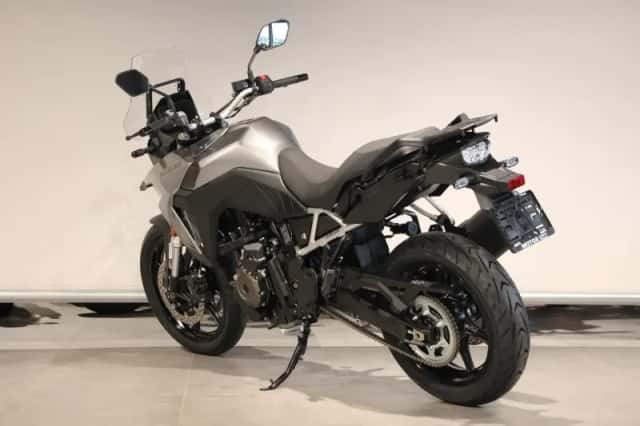 Suzuki V-Strom 800 (2025) thumbnail 6
