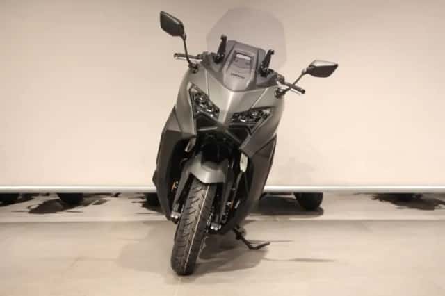 Yamaha T-MAX 560 (2026) thumbnail 3