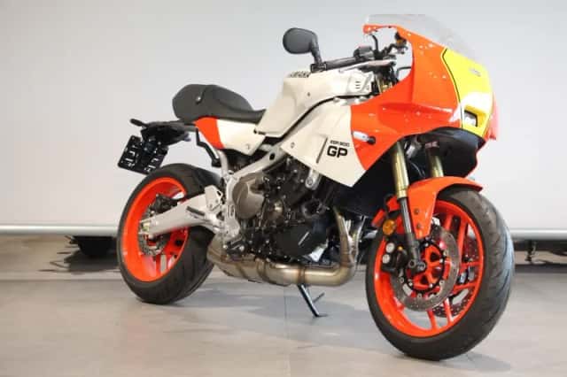 Yamaha Xsr 900 GP (2025) thumbnail 2