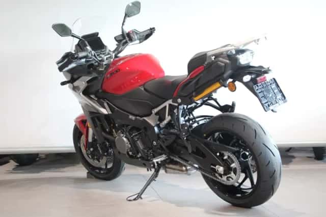 Suzuki Gsx S 1000 GX (2025) thumbnail 6