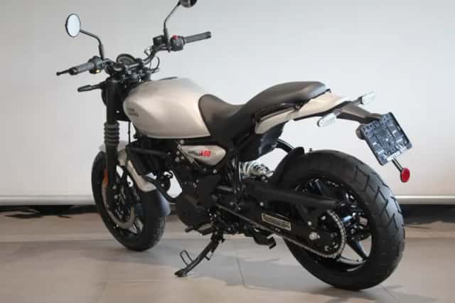 Royal Enfield GUERRILLA 450 (2025) thumbnail 6