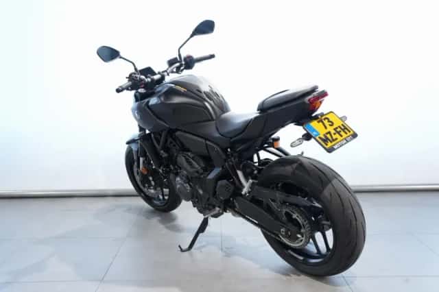 Yamaha MT-07 (2025) thumbnail 5