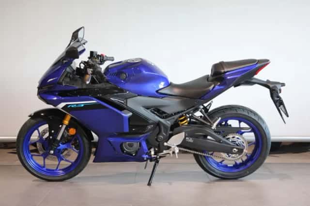 Yamaha YZF-R3 (2025) thumbnail 5