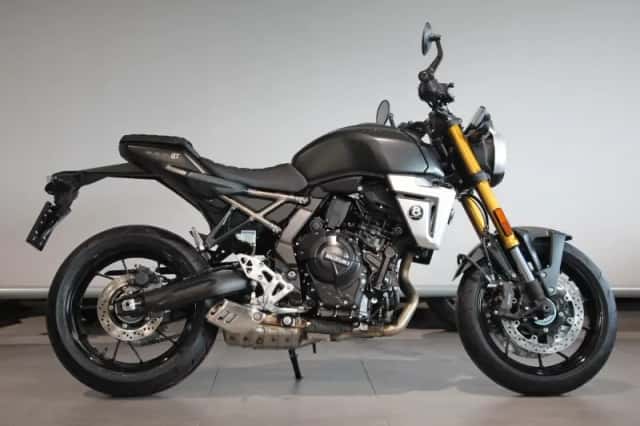 Suzuki GSX-8T (2026) thumbnail 1