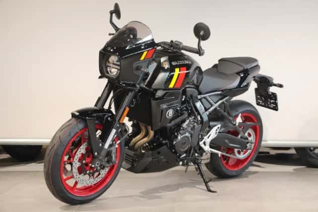 Suzuki GSX-8TT (2025) thumbnail 3