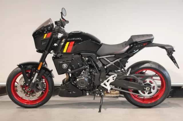 Suzuki GSX-8TT (2025) thumbnail 4