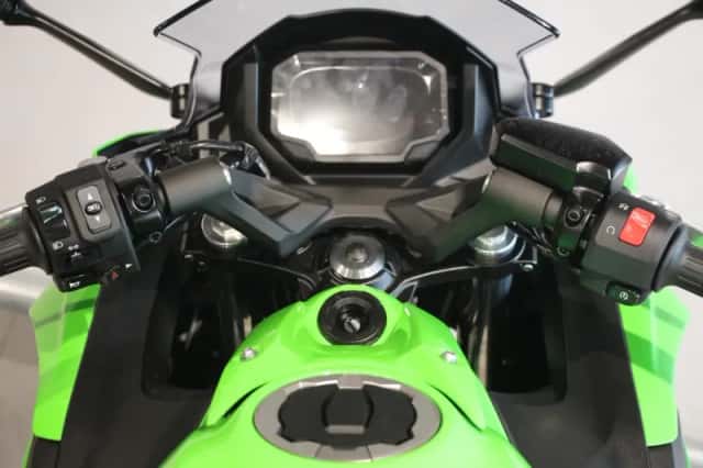 Kawasaki Ninja 650 (2026) thumbnail 5