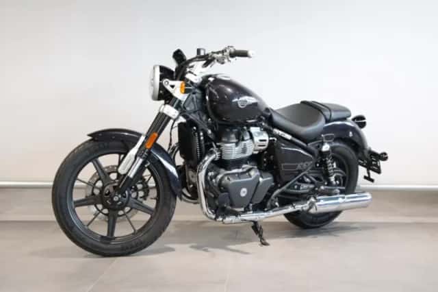 Royal Enfield Super Meteor 650 (2026) thumbnail 4