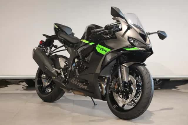 Kawasaki ZX-6R (2026) thumbnail 2