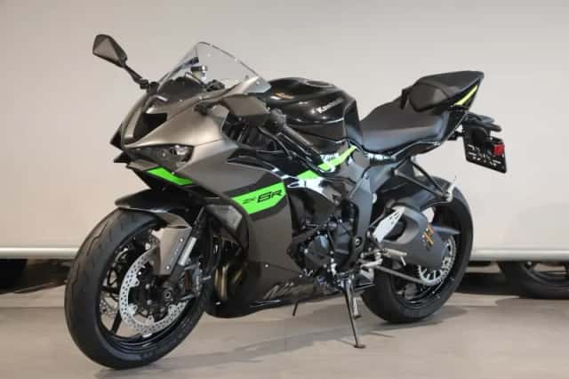 Kawasaki ZX-6R (2026) thumbnail 3