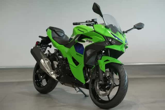 Kawasaki Ninja 500 (2026) thumbnail 2