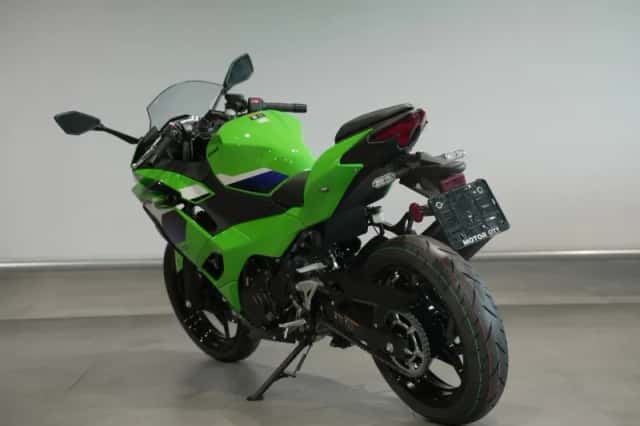 Kawasaki Ninja 500 (2026) thumbnail 6
