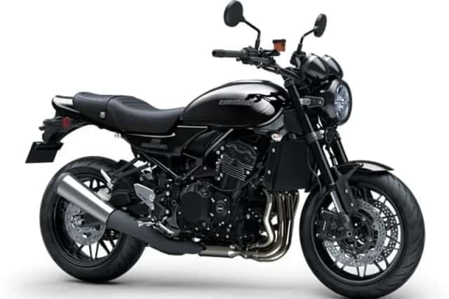 Kawasaki Z900RS (2026) thumbnail 1