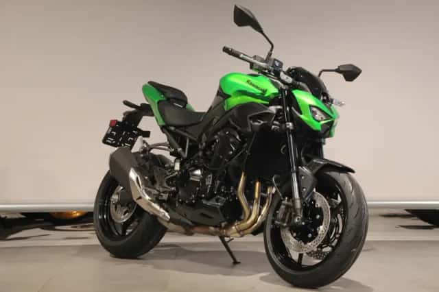 Kawasaki Z900 (2026) thumbnail 2