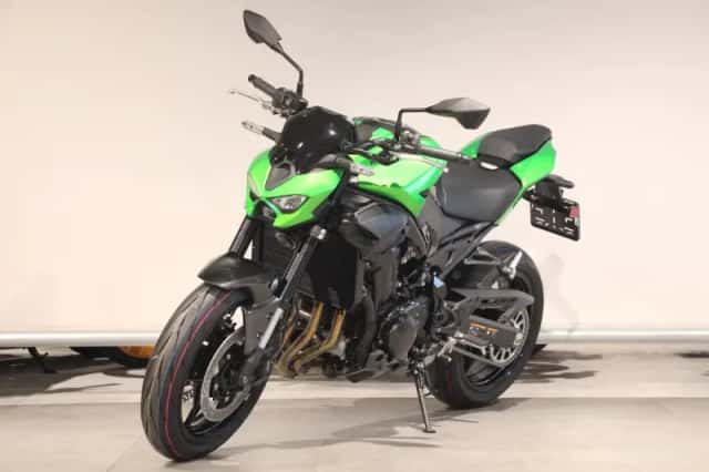 Kawasaki Z900 (2026) thumbnail 3