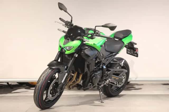 Kawasaki Z900 (2026) thumbnail 3