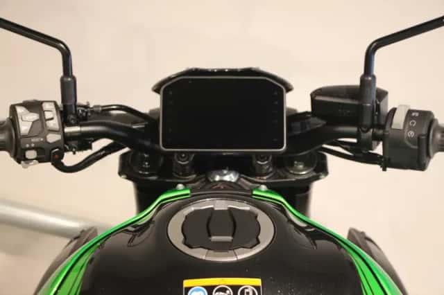 Kawasaki Z900 (2026) thumbnail 5