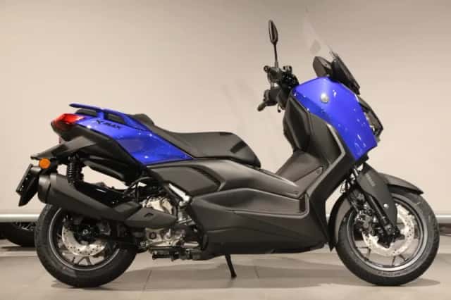 Yamaha X-MAX 300 (2026) thumbnail 1