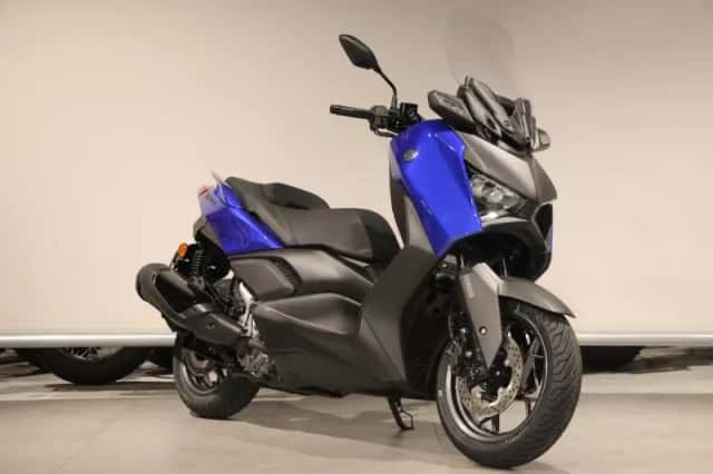 Yamaha X-MAX 300 (2026) thumbnail 2
