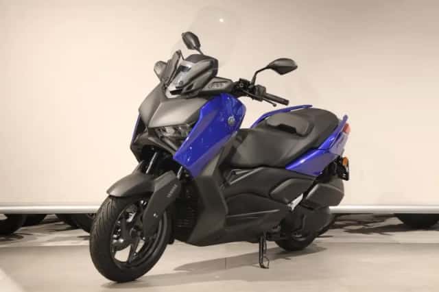 Yamaha X-MAX 300 (2026) thumbnail 3