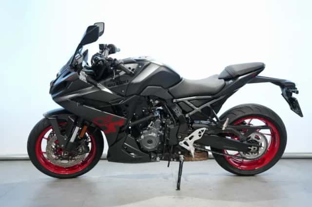 Suzuki GSX-8R (2026) thumbnail 4