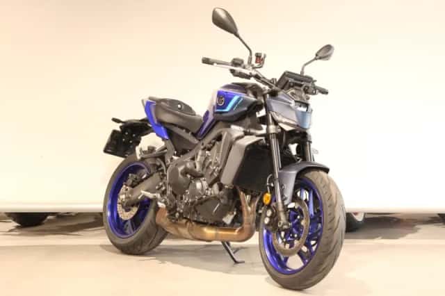 Yamaha MT-09 (2024) thumbnail 2