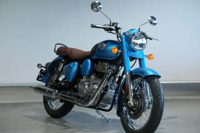 Royal Enfield Classic 350 (2026) thumbnail 2