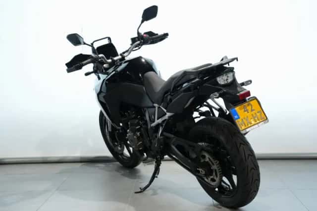 Suzuki V-Strom 800 (2025) thumbnail 5