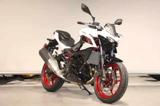 Kawasaki Z 500 SE (2026) thumbnail 2