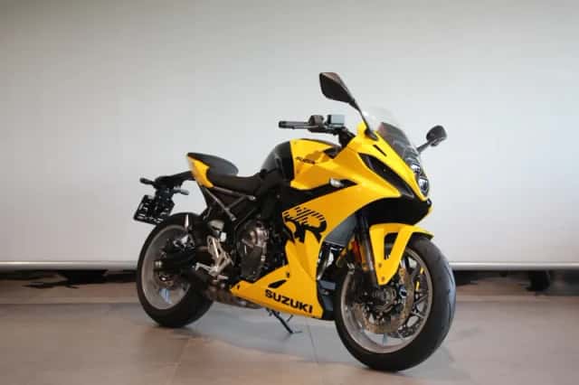 Suzuki GSX-8R (2026) thumbnail 2