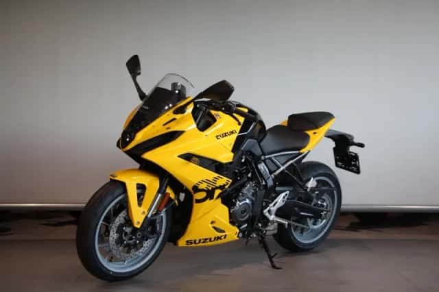 Suzuki GSX-8R (2026) thumbnail 3