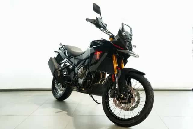 Suzuki V-Strom 800 DE (2026) thumbnail 2