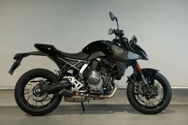 Suzuki GSX-8S (2026) thumbnail 1