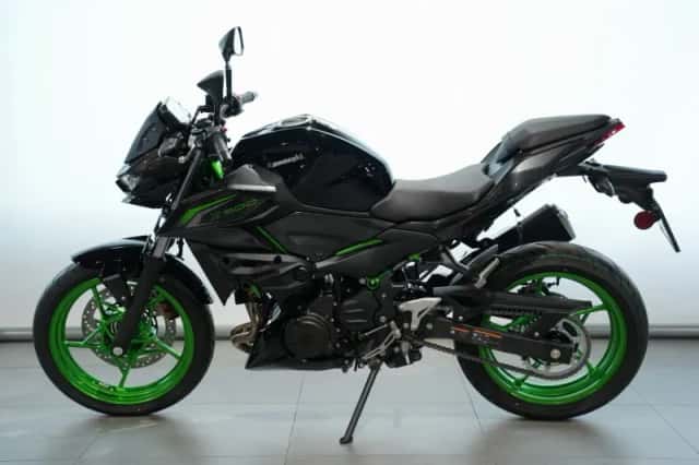 Kawasaki Z 500 SE (2026) thumbnail 4
