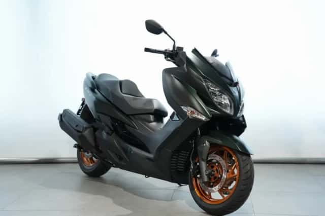 Suzuki Burgman 400 (2026) thumbnail 2