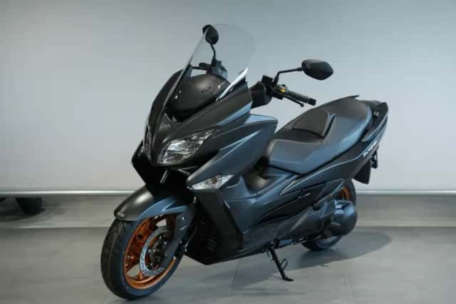 Suzuki Burgman 400 (2026) thumbnail 4