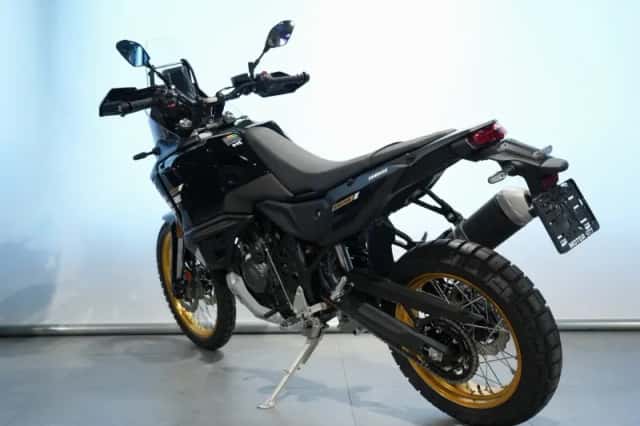 Yamaha Tenere 700 WORLD RAID (2026) thumbnail 5
