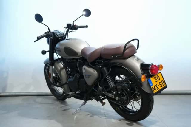 Royal Enfield Classic 350 (2023) thumbnail 5