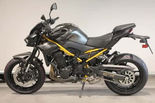 Kawasaki Z900 (2026) thumbnail 4