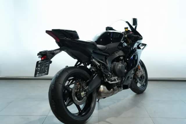 Yamaha YZF-R9 (2026) thumbnail 6