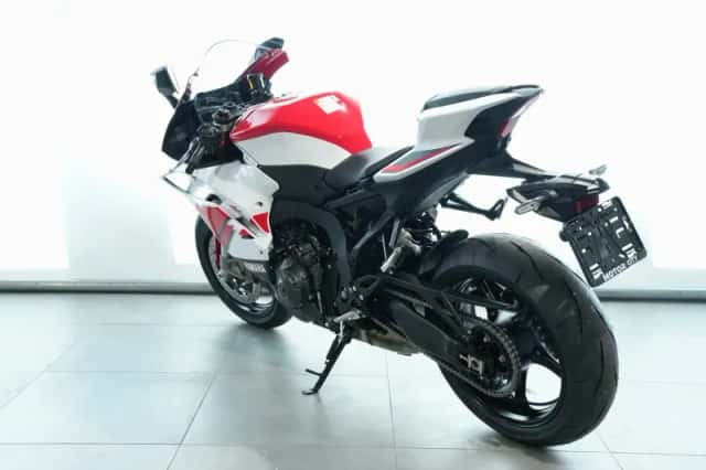 Yamaha YZF-R9 (2026) thumbnail 5