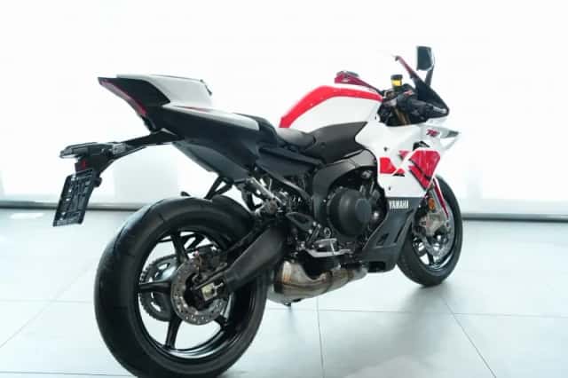 Yamaha YZF-R9 (2026) thumbnail 6