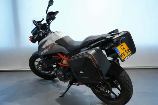 KTM 390 Adventure (2024) thumbnail 5