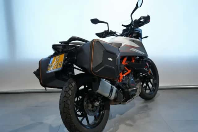 KTM 390 Adventure (2024) thumbnail 6