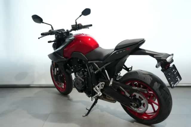 Suzuki GSX-8S (2026) thumbnail 5